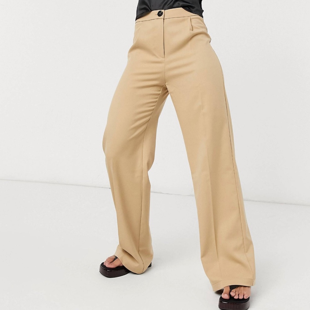 Bershka Wide Leg Relaxed Trousers
